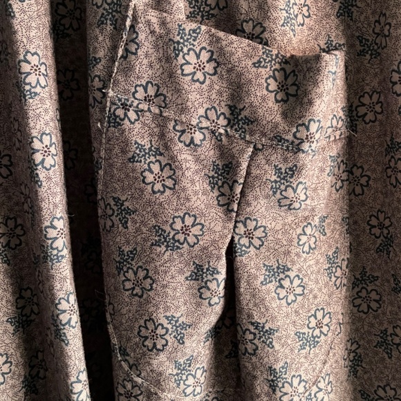 NWOT Let's Backtrack Cotton Floral Sketchbook '40s Shirt Dress Pockets M/L - Picture 2 of 4